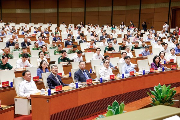 Nghị quyết 10-NQ/TW: Chuyển mình mạnh mẽ từ thu hút vốn sang kiến tạo hệ sinh thái kinh tế có vốn đầu tư nước ngoài chất lượng cao