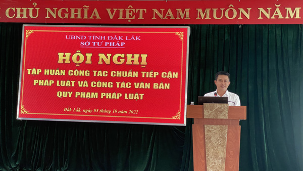Sở Tư pháp tổ chức Hội nghị tập huấn công tác chuẩn tiếp cận pháp luật và công tác văn bản quy phạm pháp luật