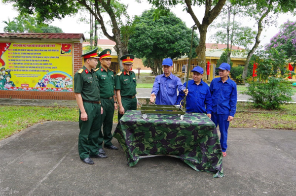 Chính sách của tỉnh hỗ trợ tiền ăn thêm cho cán bộ, chiến sĩ Đội K51 trực tiếp làm nhiệm vụ tìm kiếm, quy tập hài cốt liệt sĩ ở ngoài nước