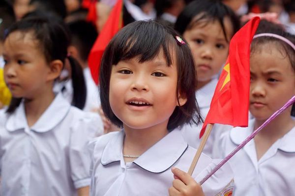 Quy định về mới về học phí đối với  học sinh từ mầm non tới trung học phổ thông