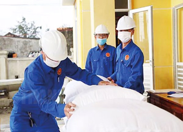 Chính phủ cấp trên 130.175 tấn gạo hỗ trợ 24 tỉnh, thành phố gặp khó khăn do dịch Covid-19