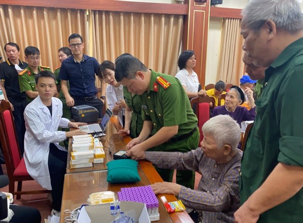 Đắk Lắk triển khai thu nhận mẫu ADN cho thân nhân của liệt sĩ chưa xác định được thông tin