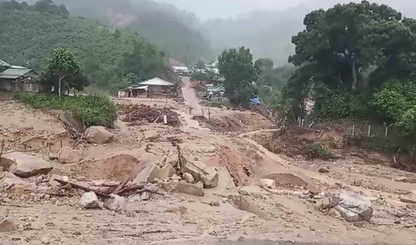 Công điện về việc khẩn trương tập trung ứng phó và kịp thời khắc phục hậu quả lũ đặc biệt lớn, ngập lụt, sạt lở đất, lũ quét trên địa bàn tỉnh