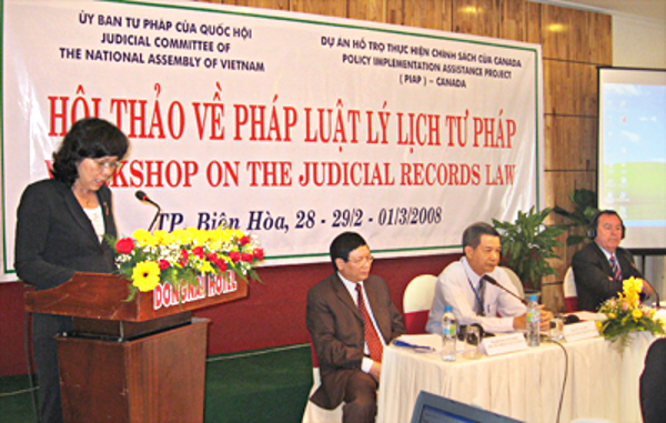 Ủy ban nhân dân tỉnh chỉ đạo triển khai Luật Lý lịch tư pháp. 