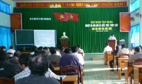 UBND tỉnh Đắk Lắk ban hành quyết định phê chuẩn Kế hoạch triển khai nhiệm vụ công tác Tư pháp năm 2012 của Sở Tư pháp