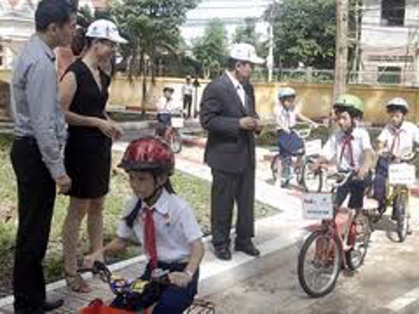 Bộ Giáo dục - Đào tạo chỉ đạo tăng cường bảo đảm an ninh, trật tự và an toàn giao thông cho học sinh, sinh viên (HSSV) trong dịp Tết 