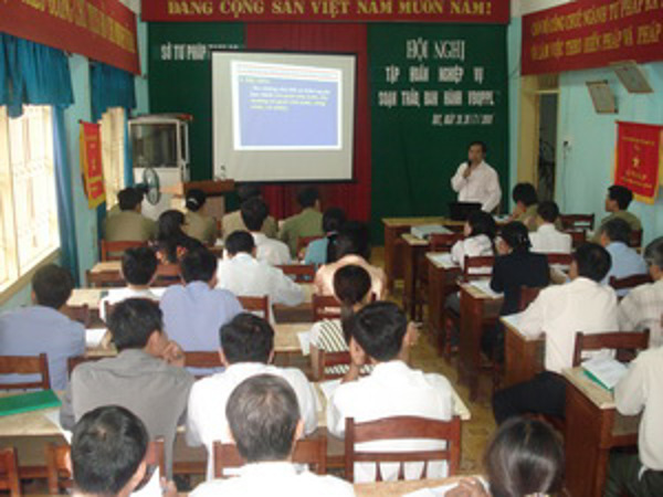 Chương trình xây dựng, ban hành văn bản quy phạm pháp luật của Ủy ban nhân dân tỉnh năm 2011.
