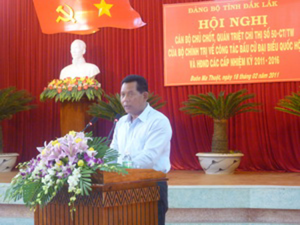 Tỉnh ủy, UBND tỉnh triển khai công tác bầu cử đại biểu Quốc hội và đại biểu HĐND các cấp nhiệm kỳ 2011 - 2016