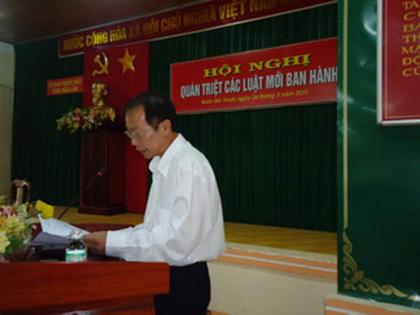 UBND tỉnh tổ chức Hội nghị quán triệt 09 Luật mới
