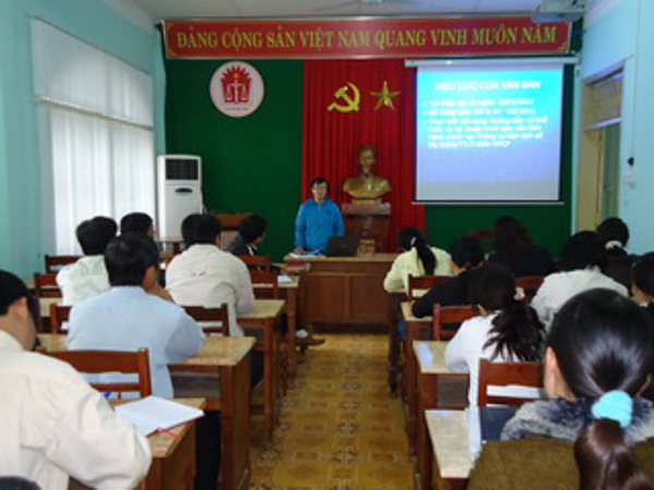 Sở Tư pháp tổ chức sinh hoạt “Ngày pháp luật”