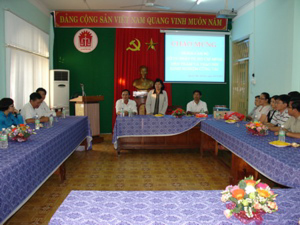 Sở Tư pháp thành phố Hồ Chí Minh thăm và làm việc tại Đắk Lắk