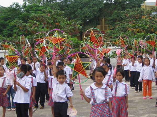 Bộ Lao động – Thương binh và xã hội chỉ đạo tổ chức hoạt động Trung thu năm 2011