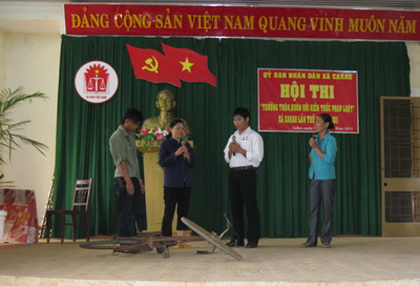 Hội thi “Trưởng thôn, buôn, tổ dân phố với kiến thức pháp luật” ở cấp xã được tiếp tục tổ chức tại thành phố Buôn Ma Thuột