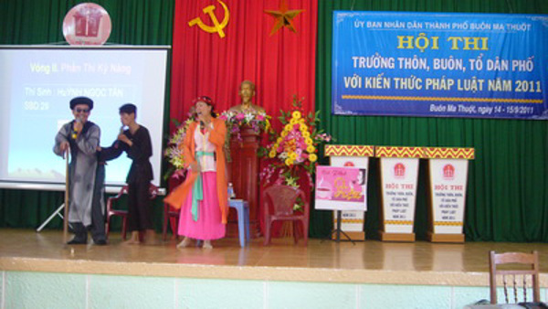 Thành phố Buôn Ma Thuột - đơn vị đầu tiên của tỉnh tổ chức thành công Hội thi “Trưởng thôn, buôn, tổ dân phố với kiến thức pháp luật” 