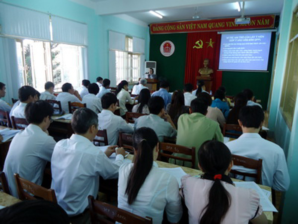 Tổ chức Hội nghị tập huấn nghiệp vụ công tác soạn thảo, kiểm tra, rà soát, hệ thống  hóa văn bản quy phạm pháp luật 