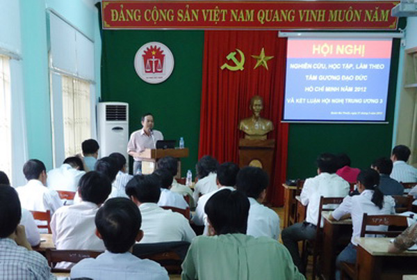 Sở Tư pháp tổ chức Hội nghị nghiên cứu, học tập làm theo tấm gương đạo đức Hồ Chí Minh 