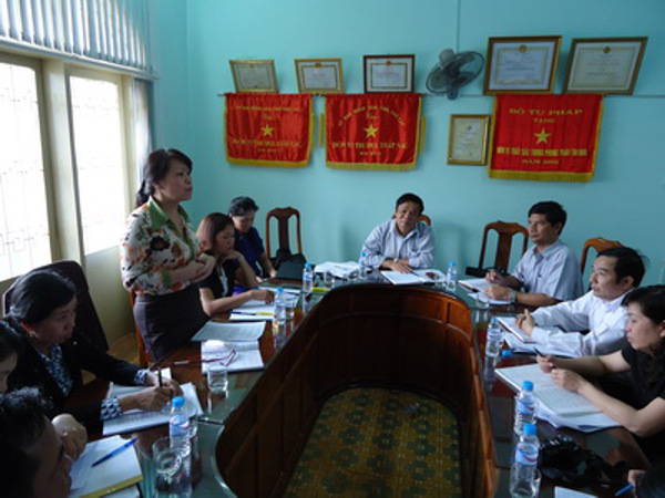 Hoạt động giám sát của Hội đồng nhân dân tỉnh tại Sở Tư pháp về trợ giúp pháp lý đối với đồng bào dân tộc thiểu số  