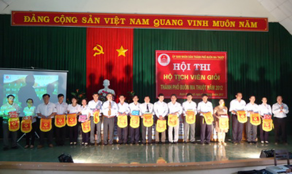 Buôn Ma Thuột - Đơn vị tổ chức điểm Hội thi “Hộ tịch viên giỏi” năm 2012