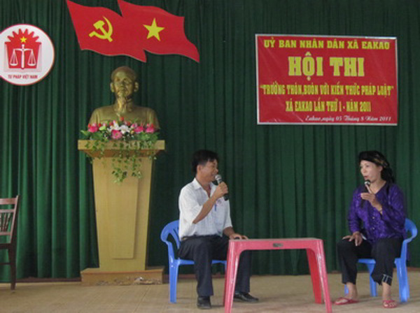 Phổ biến, giáo dục pháp luật - Tăng cường hướng về cơ sở, phục vụ cơ sở