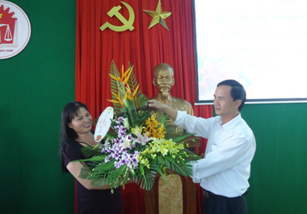 Công đoàn Sở Tư pháp tổ chức Tọa đàm nhân ngày Phụ nữ Việt Nam 20/10