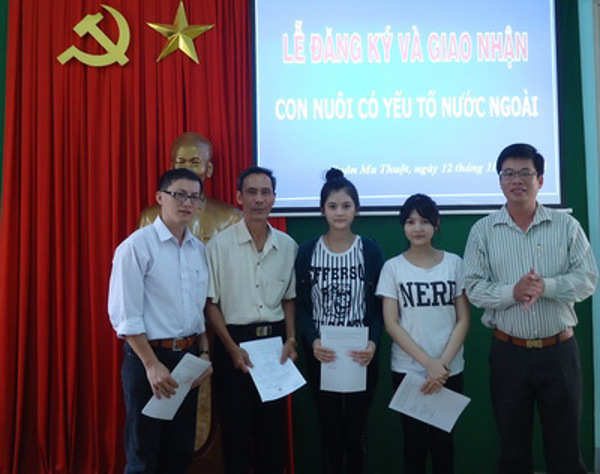 SỞ TƯ PHÁP TỈNH ĐẮK LẮK TỔ CHỨC ĐĂNG KÝ NUÔI CON NUÔI VÀ GIAO NHẬN CON NUÔI CÓ YẾU TỐ NƯỚC NGOÀI