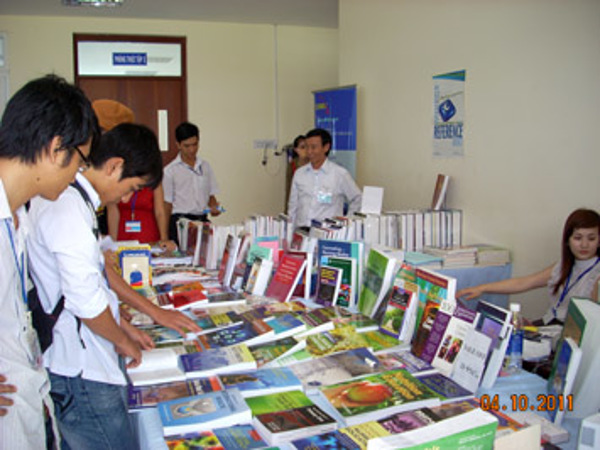 Xử phạt vi phạm hành chính về quyền tác giả, quyền liên quan