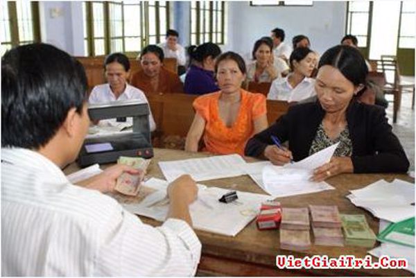 Chính sách về tín dụng đối với hộ cận nghèo