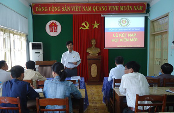 Hội Cựu chiến binh Sở Tư pháp tổ chức Lễ kết nạp Hội viên mới
