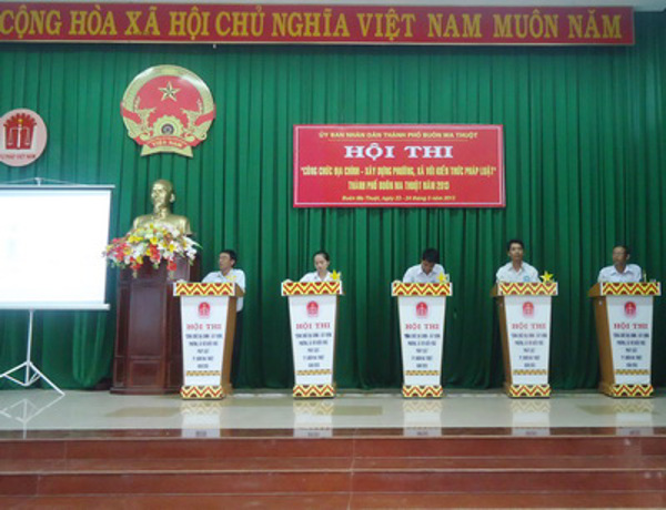 UBND Thành phố Buôn Ma Thuột tổ chức Hội thi “Công chức Địa chính - Xây dựng  phường, xã với kiến thức pháp luật” 