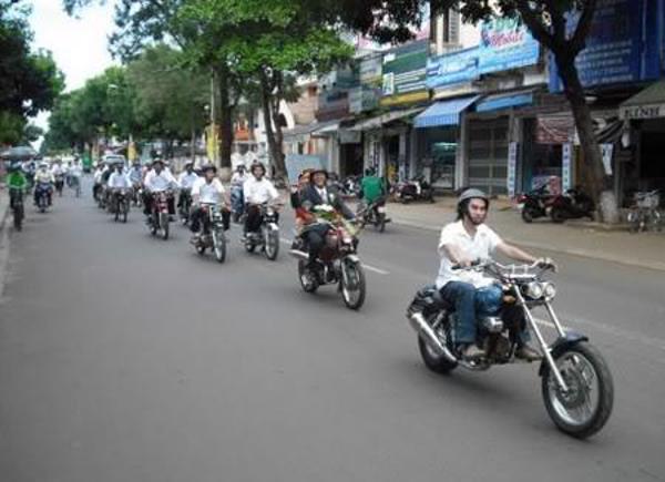  Từ ngày 21/7/2013  xe mô tô sẽ phải nộp phí sử dụng đường bộ