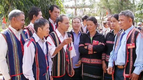 Hướng dẫn thi hành chính sách cán bộ, công chức, viên chức người dân tộc thiểu số