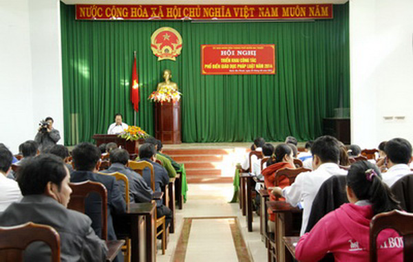 Thành phố Buôn Ma Thuột triển khai công tác phổ biến, giáo dục pháp luật năm 2014