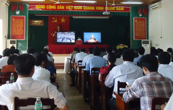 Hội nghị trực tuyến toàn quốc giới thiệu, phổ biến nội dung, ý nghĩa của Hiến pháp năm 2013