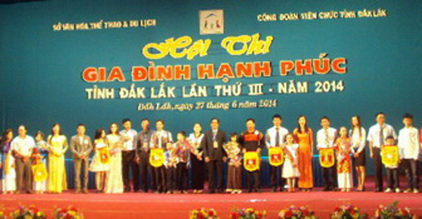 Quốc hội thông qua Luật Hôn nhân và Gia đình (sửa đổi) với nhiều điểm mới đáng chú ý