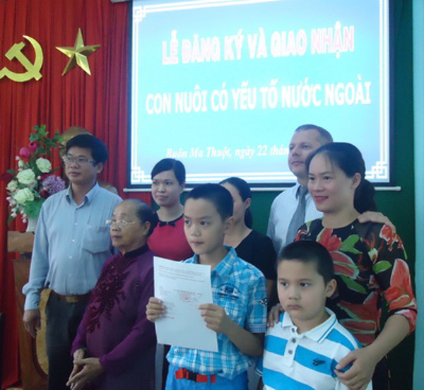 Sở Tư pháp tỉnh Đắk Lắk tổ chức đăng ký nuôi con nuôi và giao nhận con nuôi có yếu tố nước ngoài