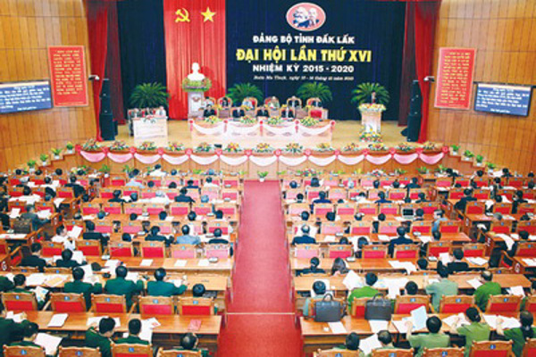 Khai mạc Đại hội đại biểu Đảng bộ tỉnh lần thứ XVI, nhiệm kỳ 2015 - 2020
