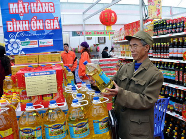 Tăng cường công tác quản lý thị trường nhằm bình ổn giá cả, đảm bảo trật tự an toàn xã hội giá cả thị trường trong dịp Tết Nguyên đán Ất Mùi 2015