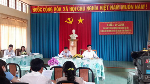 Thị xã Buôn Hồ tổ chức Hội nghị lấy ý kiến về Dự thảo Luật Dân sự (sửa đổi) và Dự án Luật Hoạt động giám sát của Quốc Hội và Hội đồng nhân dân