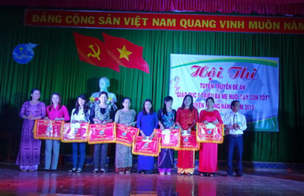 Tổ chức Hội thi tuyên truyền viên giỏi Đề án "Giáo dục 5 triệu bà mẹ nuôi, dạy con tốt" năm 2015