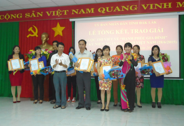 Tổ chức Lễ tổng kết và trao giải Cuộc thi viết về “Hạnh phúc gia đình” trên địa bàn tỉnh