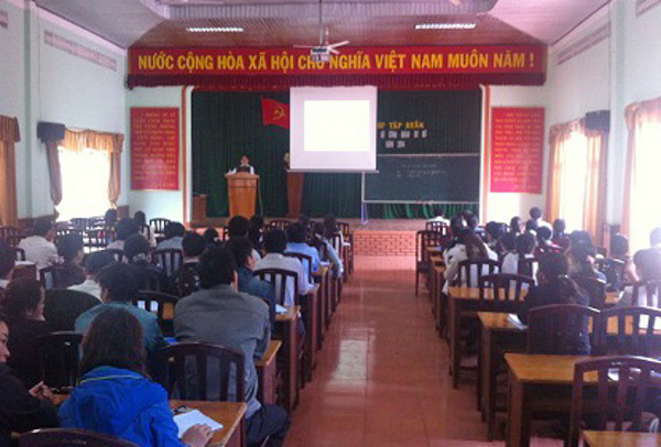 Tuyên truyền, phổ biến pháp luật trong công nhân lao động các doanh nghiệp chưa thành lập tổ chức công đoàn 