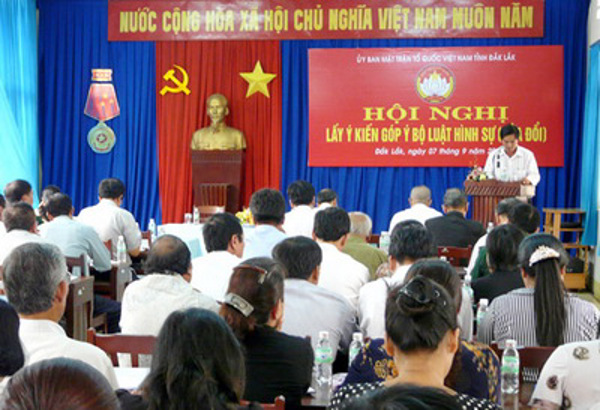 Ủy ban mặt trận Tổ quốc Việt Nam tỉnh tổ chức Hội nghị lấy ý kiến góp ý Dự thảo Bộ luật Hình sự (sửa đổi)