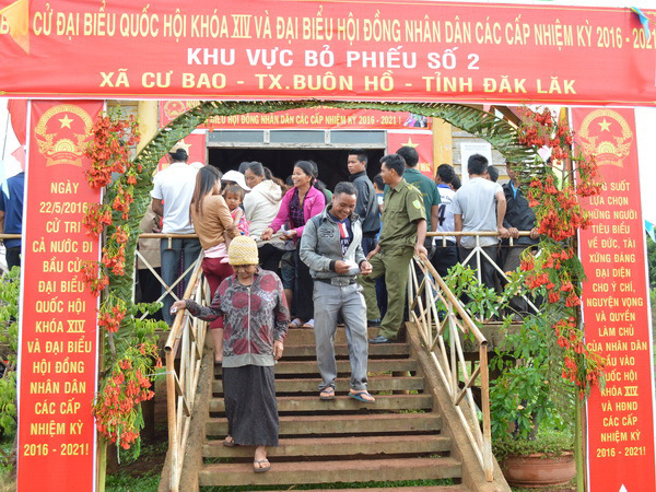 Cử tri Đắk Lắk gửi trọn niềm tin trong lá phiếu bầu cử