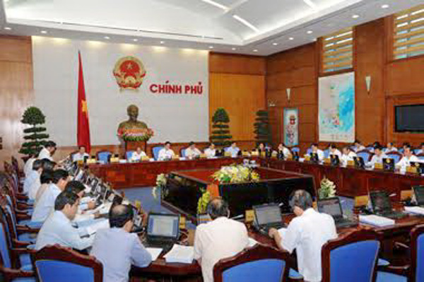 Phân cấp quản lý nhà nước giữa Chính phủ và Ủy ban nhân dân tỉnh, thành phố trực thuộc Trung ương