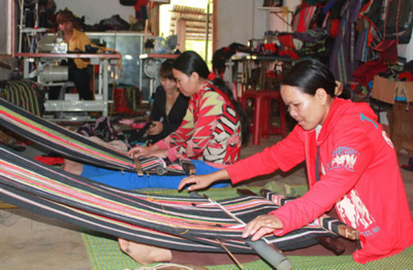UBND tỉnh ban hành Kế hoạch thực hiện Nghị quyết của HĐND tỉnh về phát triển kinh tế tập thể tỉnh Đắk Lắk giai đoạn 2016 - 2020