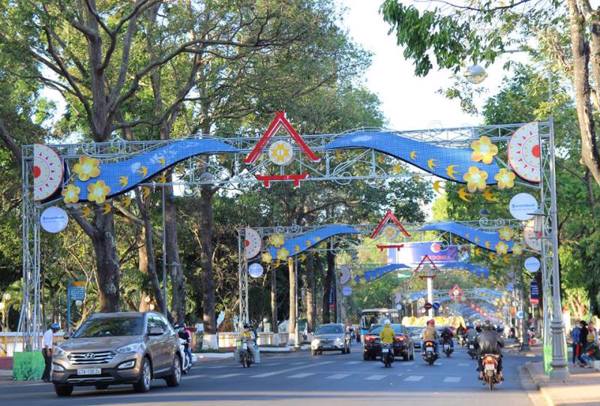UBND tỉnh chỉ đạo tăng cường cải thiện môi trường kinh doanh và nâng cao chỉ số năng lực cạnh tranh cấp tỉnh