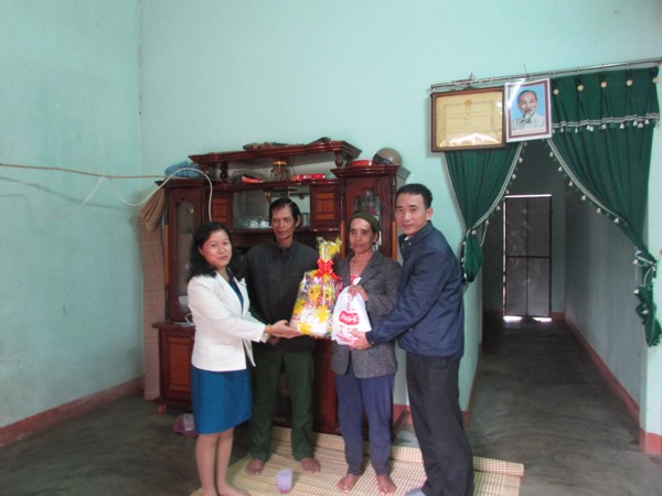  Tư pháp Đắk Lắk thiết thực trong hoạt động kết nghĩa, uống nước nhớ nguồn và xã hội, từ thiện