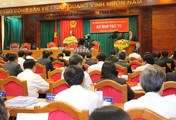 Thông qua Nghị quyết bãi bỏ một số nghị quyết quy phạm pháp luật của Hội đồng nhân dân tỉnh