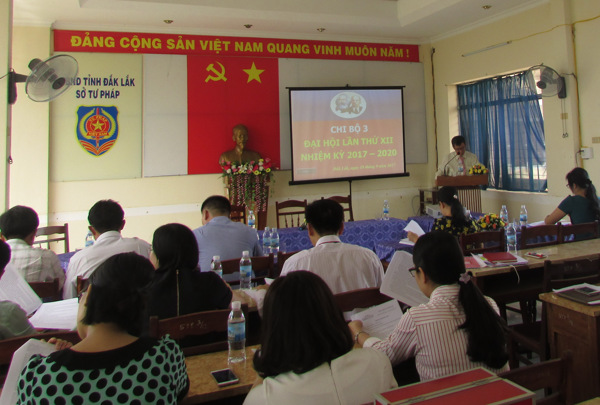 Chi bộ 3 Đảng bộ Sở Tư pháp tổ chức Đại hội lần thứ XII, nhiệm kỳ 2017-2020 
