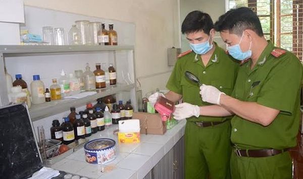 KIỆN TOÀN BAN CHỈ ĐẠO VÀ TỔ THƯ KÝ GIÚP VIỆC BAN CHỈ ĐẠO THỰC HIỆN ĐỀ ÁN TIẾP TỤC ĐỔI MỚI VÀ NÂNG CAO HIỆU QUẢ HOẠT ĐỘNG GIÁM ĐỊNH TƯ PHÁP TRÊN ĐỊA BÀN TỈNH ĐẮK LẮK